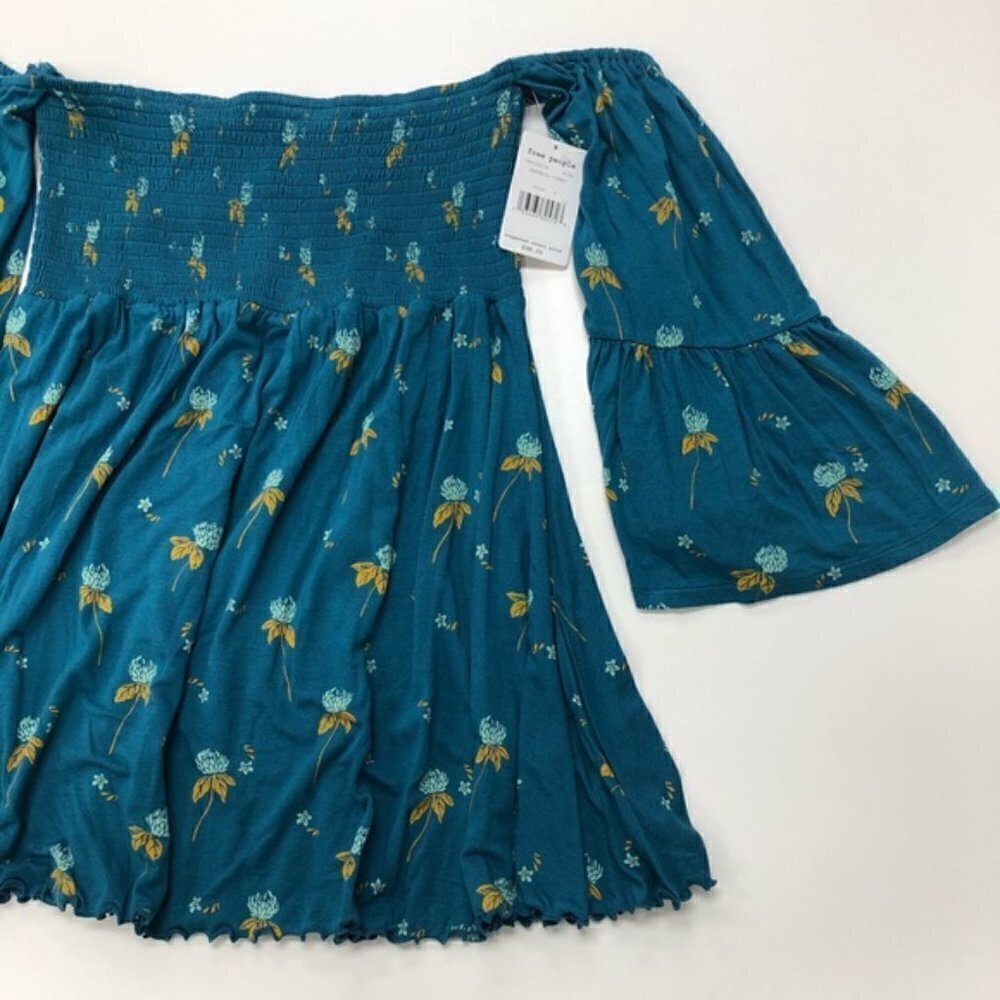 NWT Free People Blue Lana Off the Shoulder Smocked Babydoll Top Size Small S - Picture 4 of 8